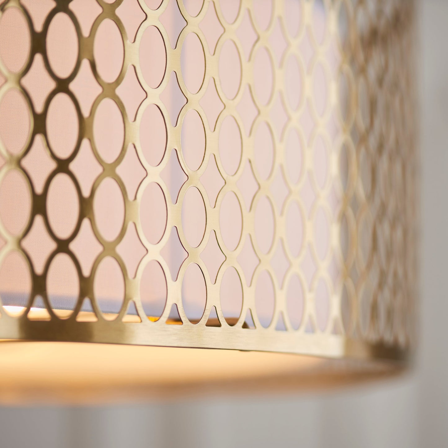 GeoLume | Semi-inbouwplafondlamp met geometrisch patroon