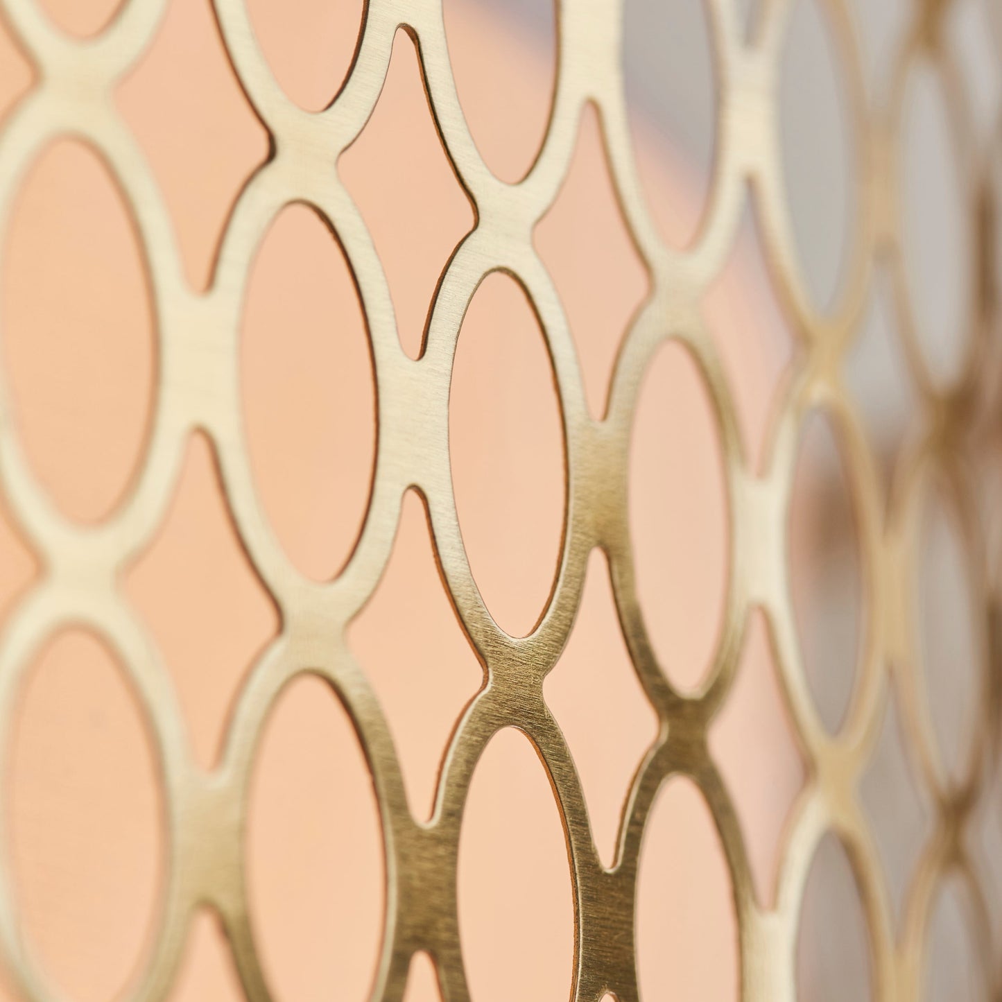 GeoLume | Semi-inbouwplafondlamp met geometrisch patroon