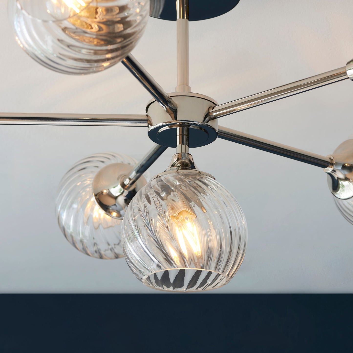 TwistLume | Semi-inbouwplafondlamp met 6 lampen en gedraaid glas