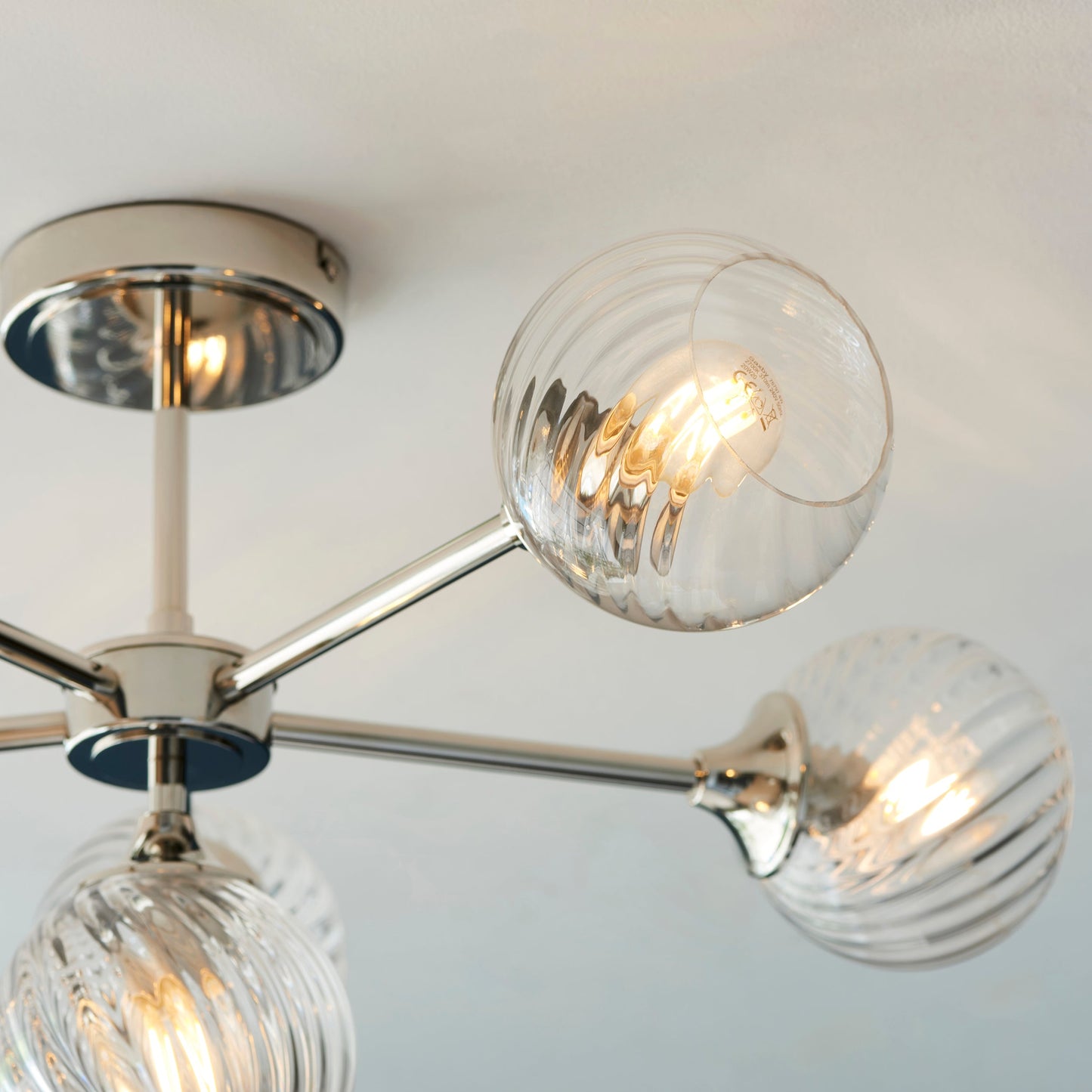 TwistLume | Semi-inbouwplafondlamp met 6 lampen en gedraaid glas