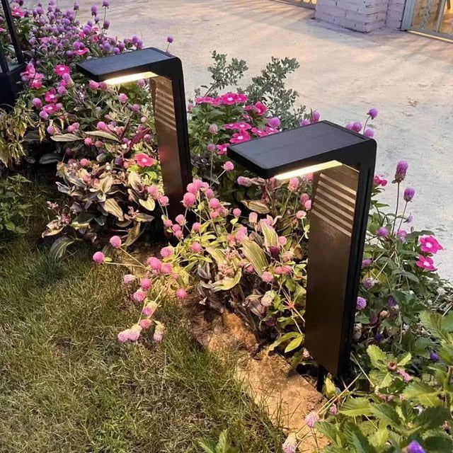 SolaVia – Elegante Zonne Tuinlamp