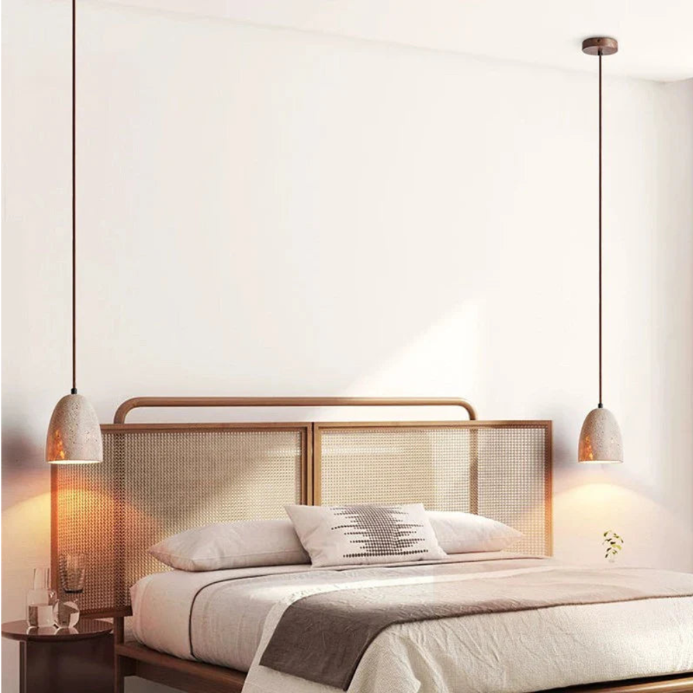 TerraLume | Handgemaakte hanglamp van travertijn en hout