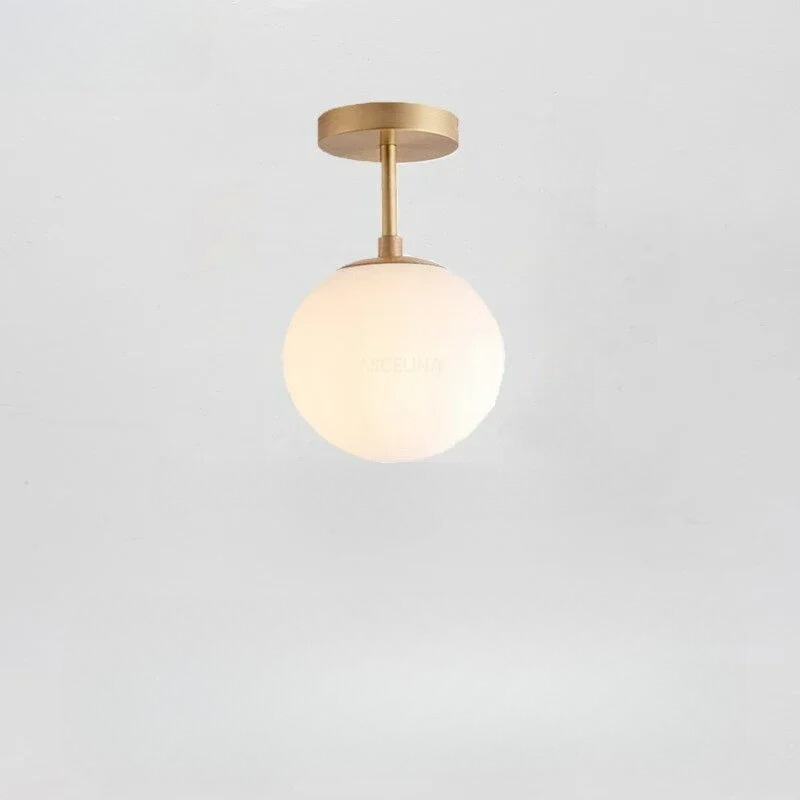 WhiteAura | LED-plafondlamp in wit glas en gouden details