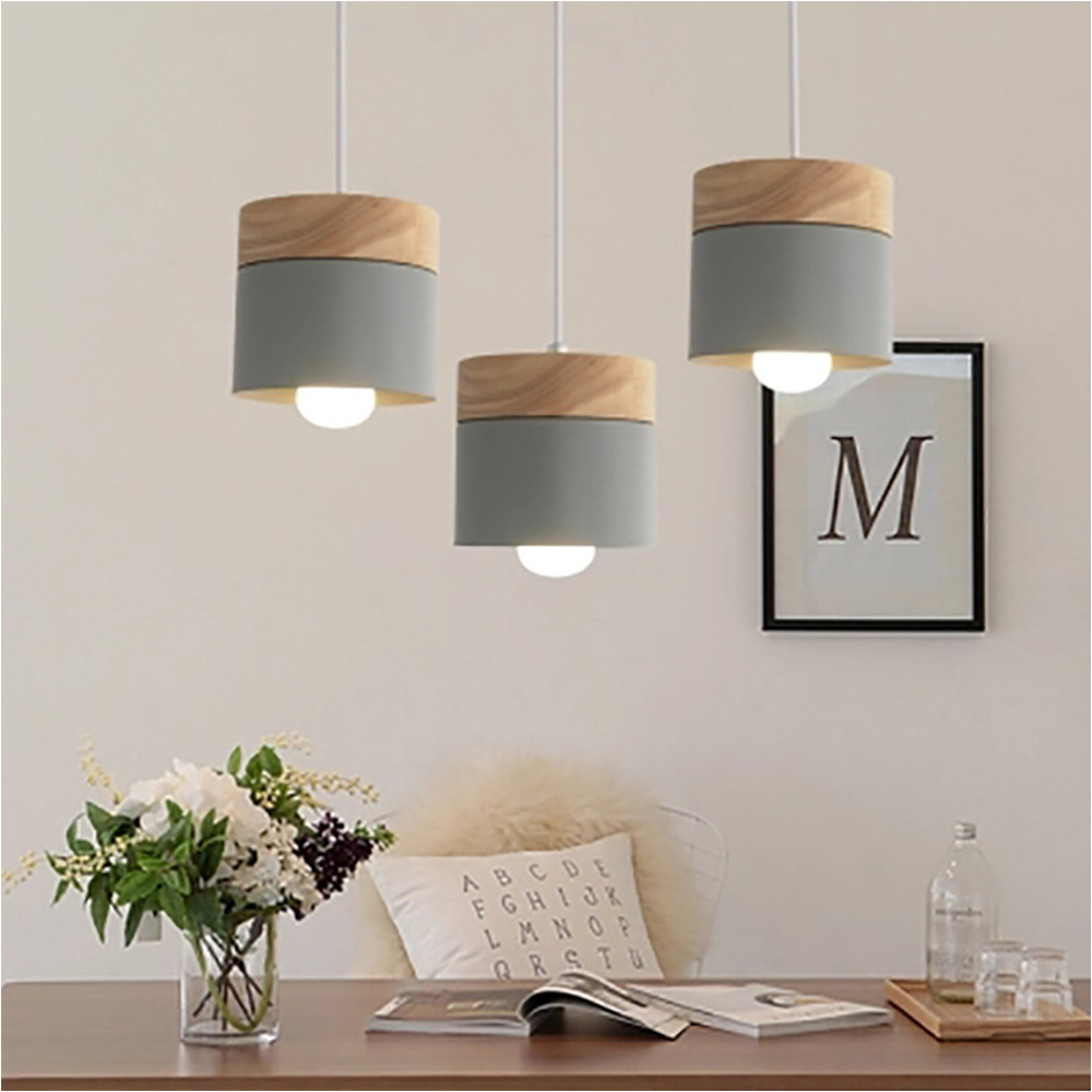 Nordiklo | Cilindrische Houten en Metalen Hanglamp