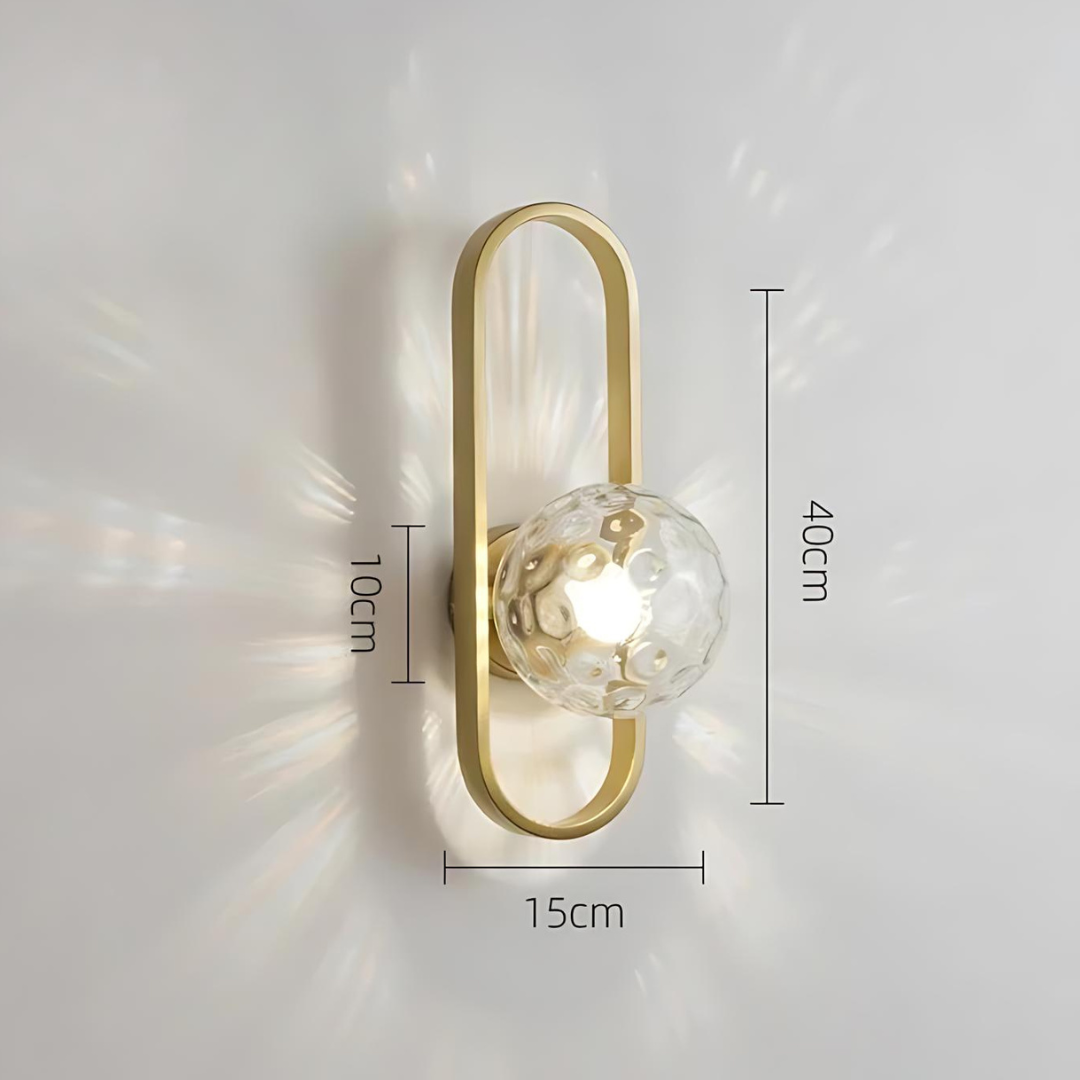 CamilleChic – Collectie van metalen en matglazen wandlampen