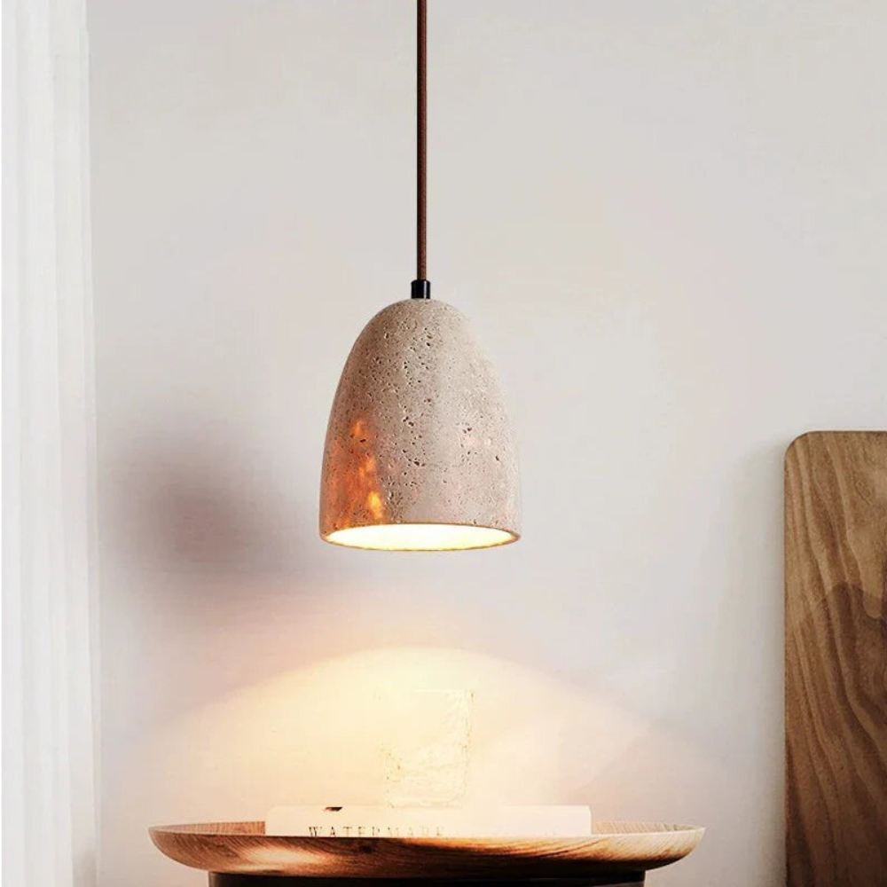 TerraLume | Handgemaakte hanglamp van travertijn en hout