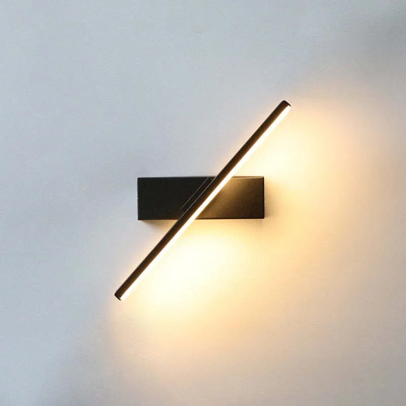 SpinLuxe – Moderne Draaibare Wandlamp