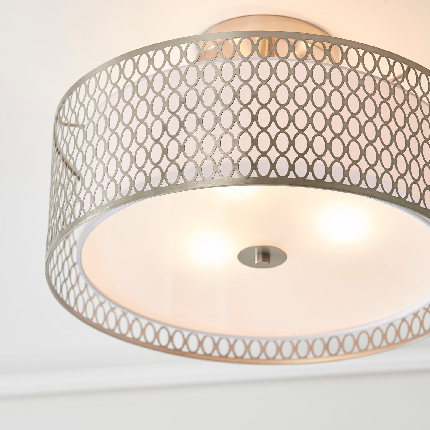 GeoLume | Semi-inbouwplafondlamp met geometrisch patroon