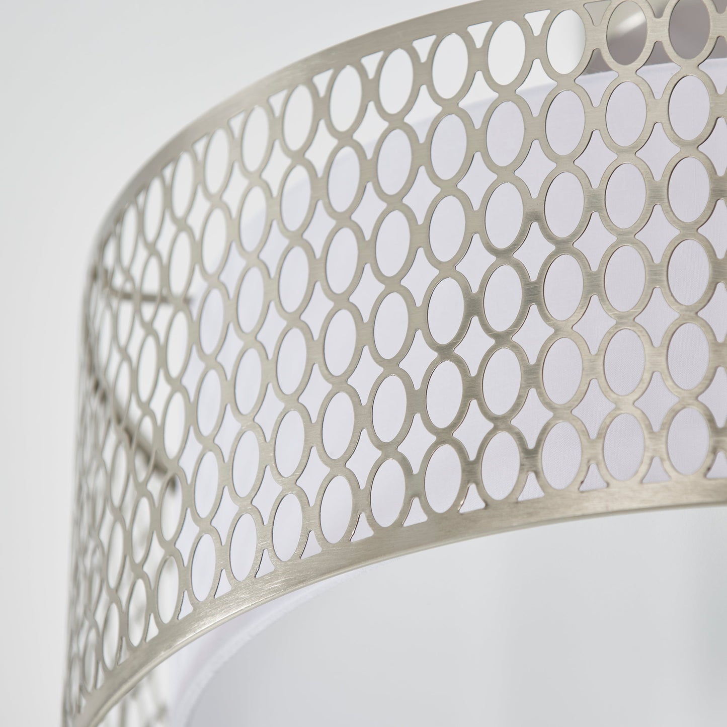 GeoLume | Semi-inbouwplafondlamp met geometrisch patroon
