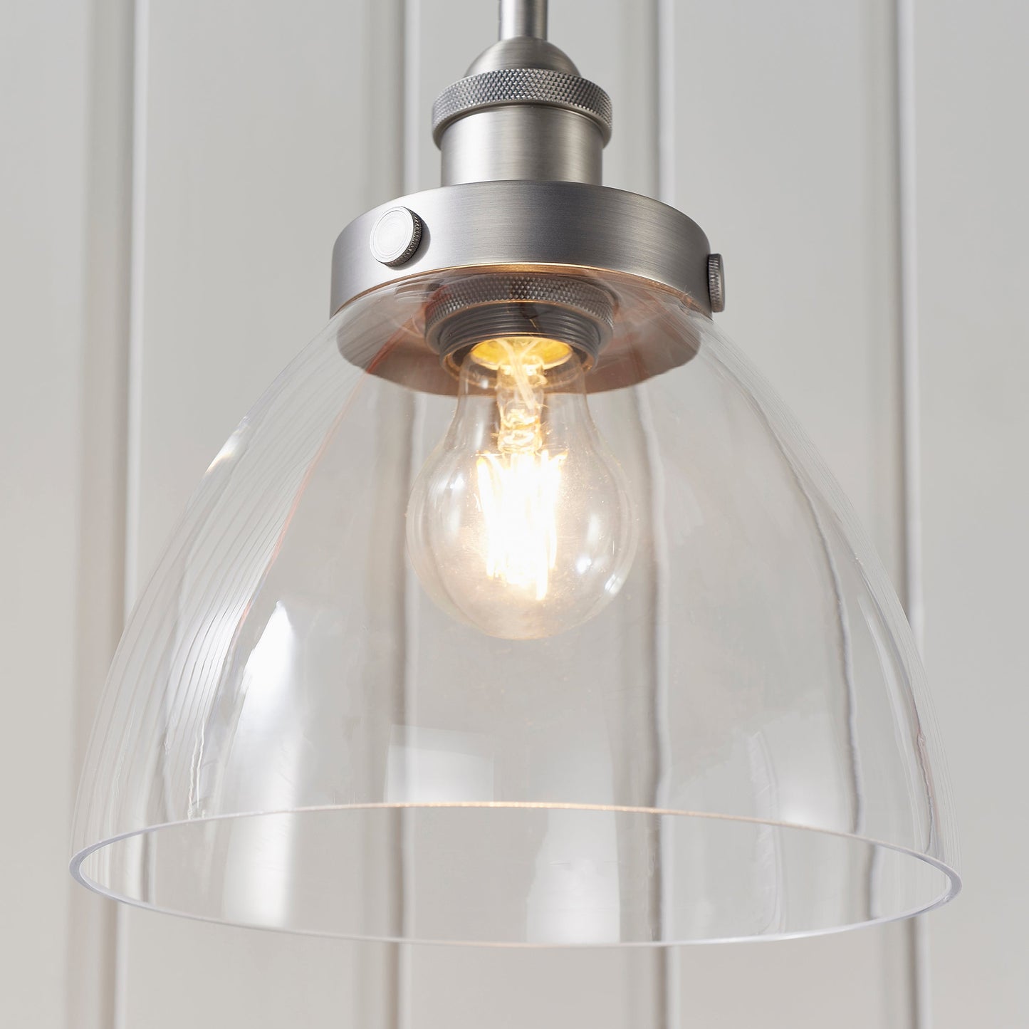 ClearForm | Ophanging en Transparant Glas in Industriële Stijl