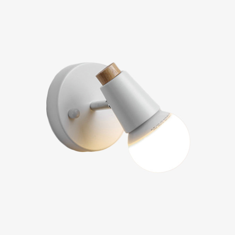 CerfLumi – LED wandlamp in de vorm van een hert van hout