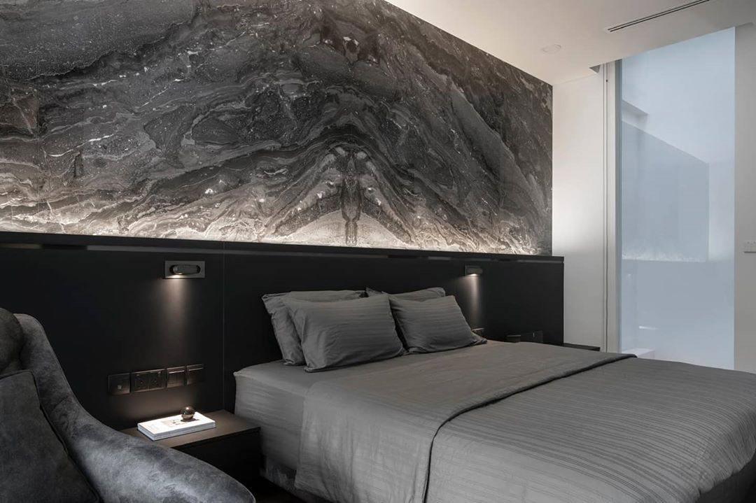NoctiLuxe – Moderne LED Bedlampje voor Lezen
