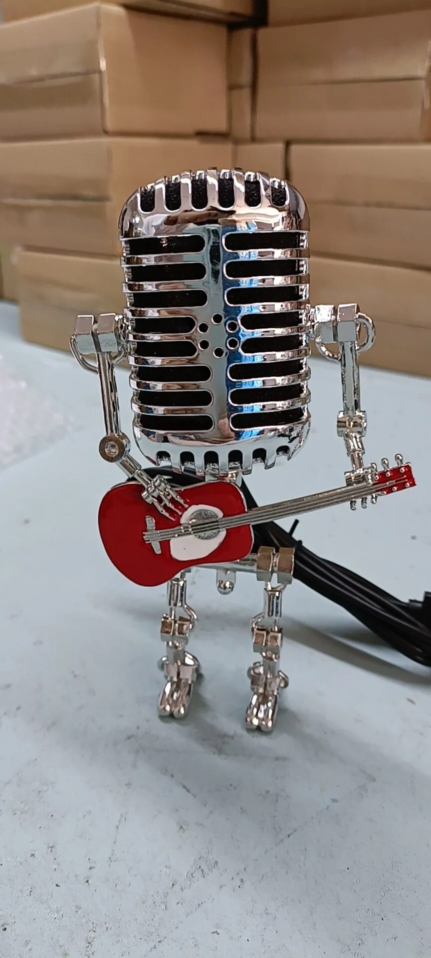 RoboGuitar – Robot Muzikant Lamp
