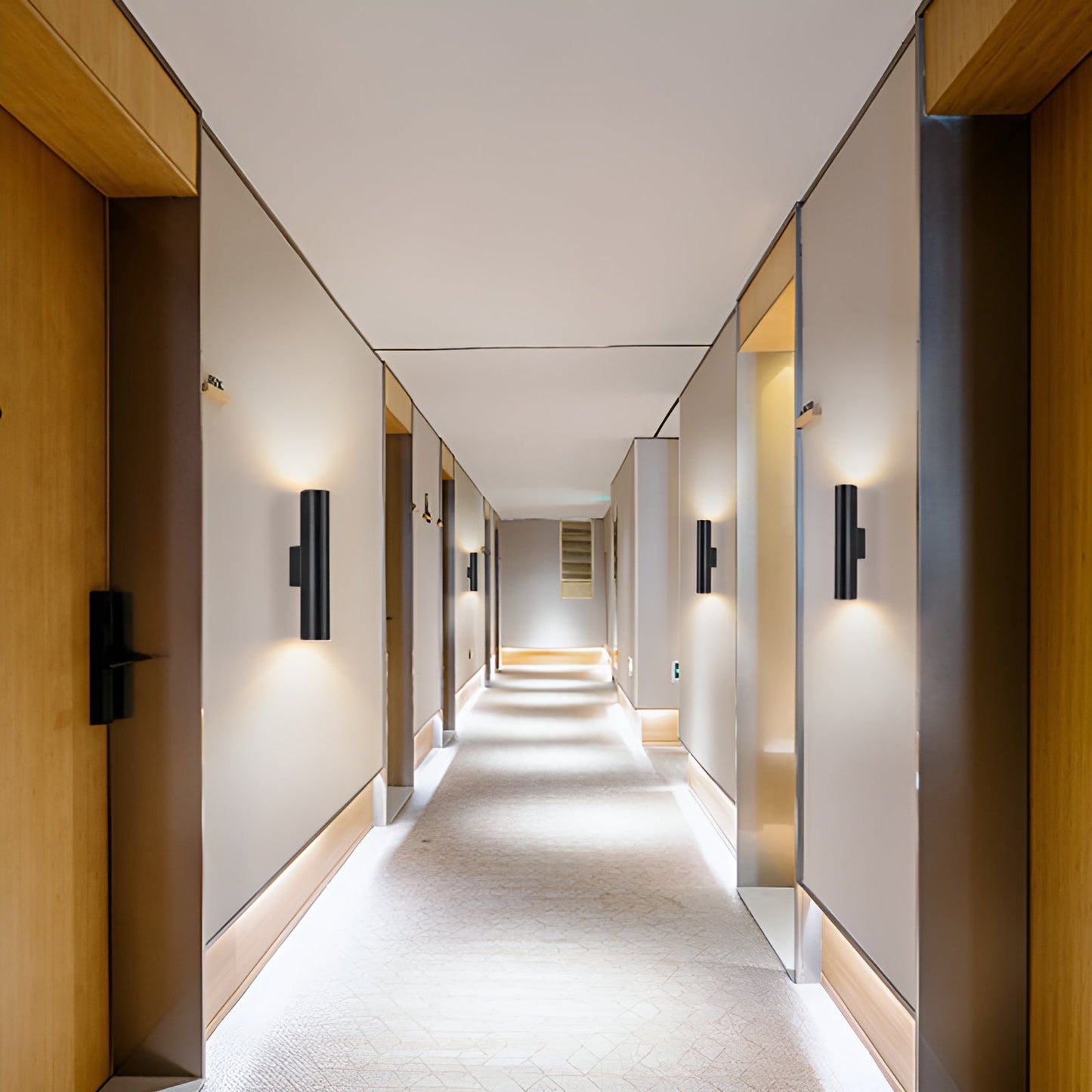 GeminiGlow – Gouden wandlamp met cilindrisch ontwerp LED