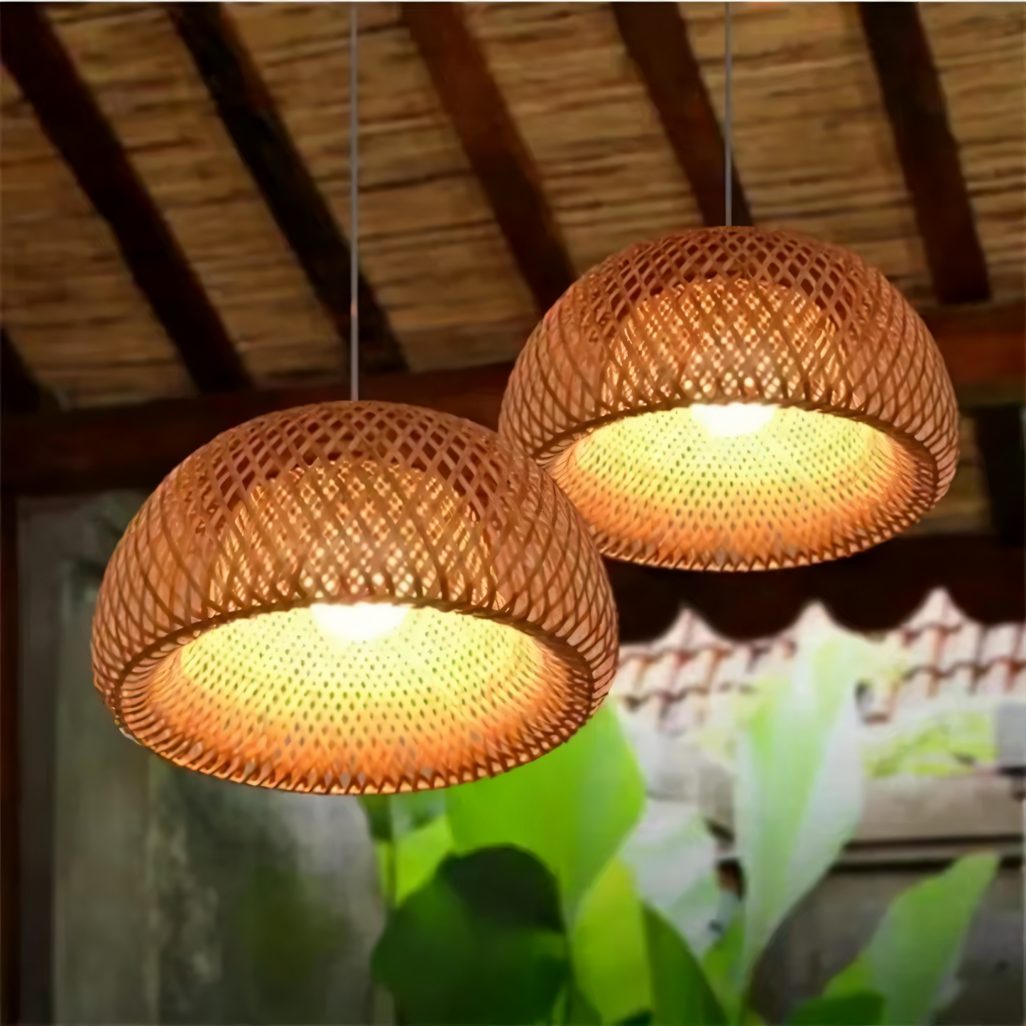 Dômea | Handgevlochten rotan en bamboe hanglamp Dôme