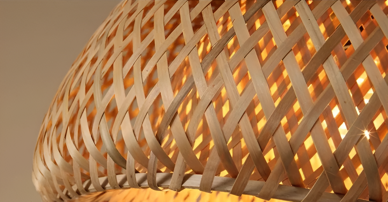 Dômea | Handgevlochten rotan en bamboe hanglamp Dôme