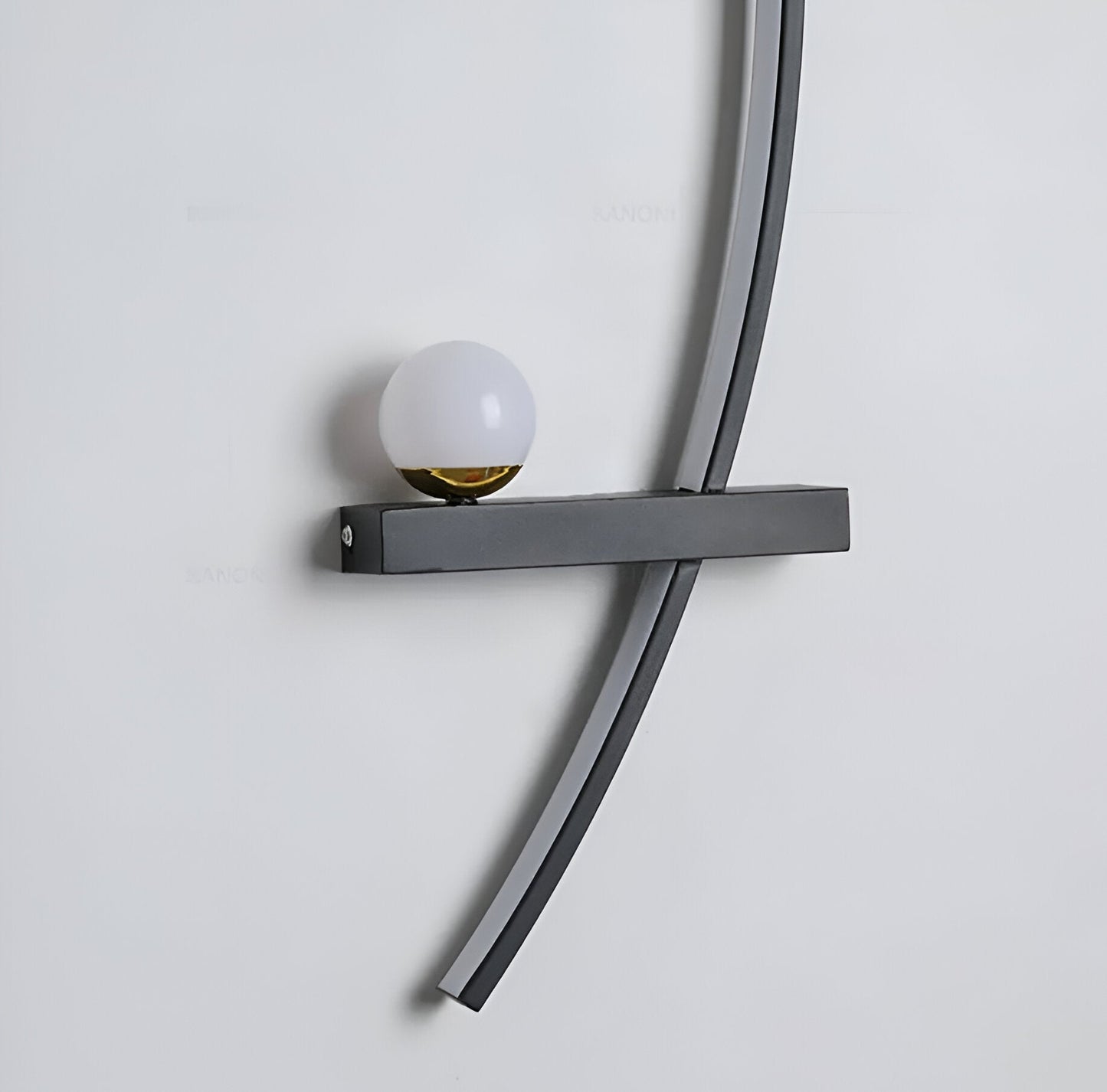 BrightArc – LED-boogmuurarmatuur voor een eigentijdse design touch