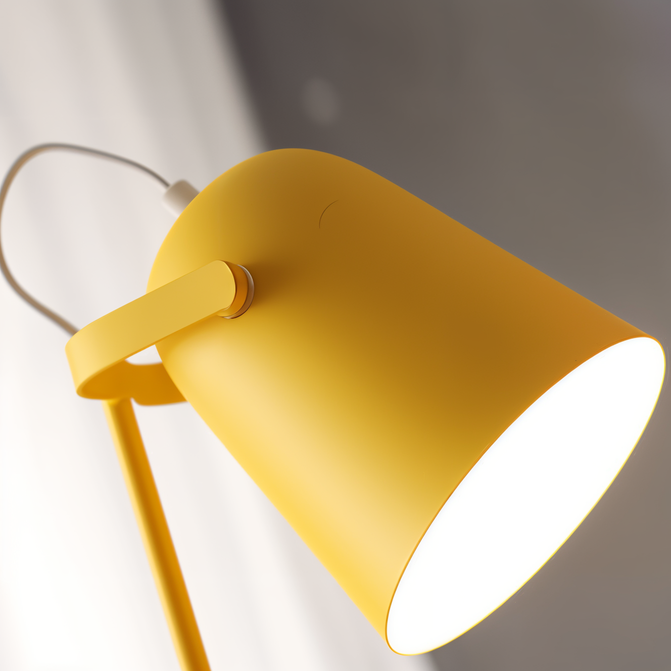 MacaronLight – Verstelbare Noordse Tafellamp