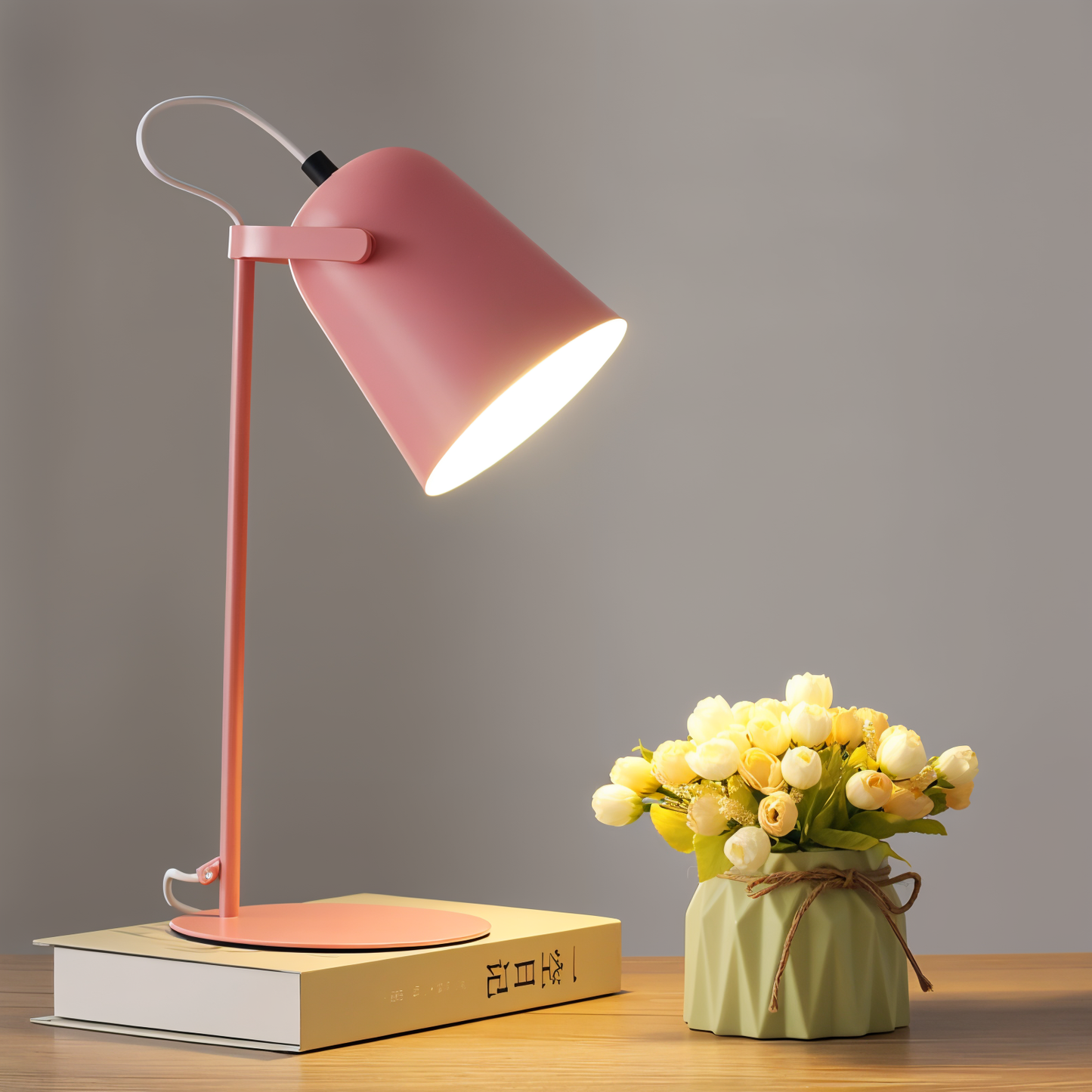 MacaronLight – Verstelbare Noordse Tafellamp