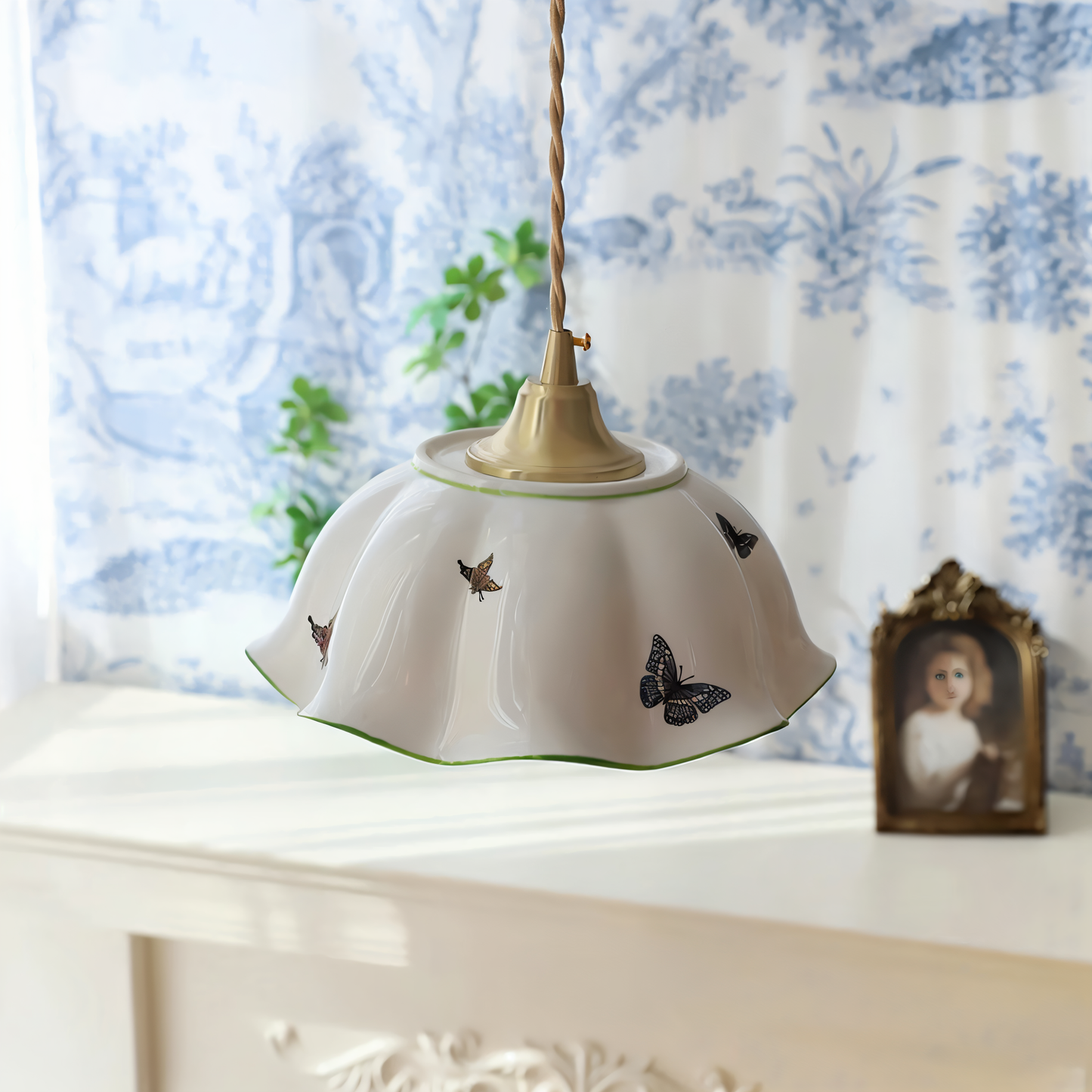 Papillona | Keramische hanglamp met gesculpteerde vlinder – Zacht LED-licht