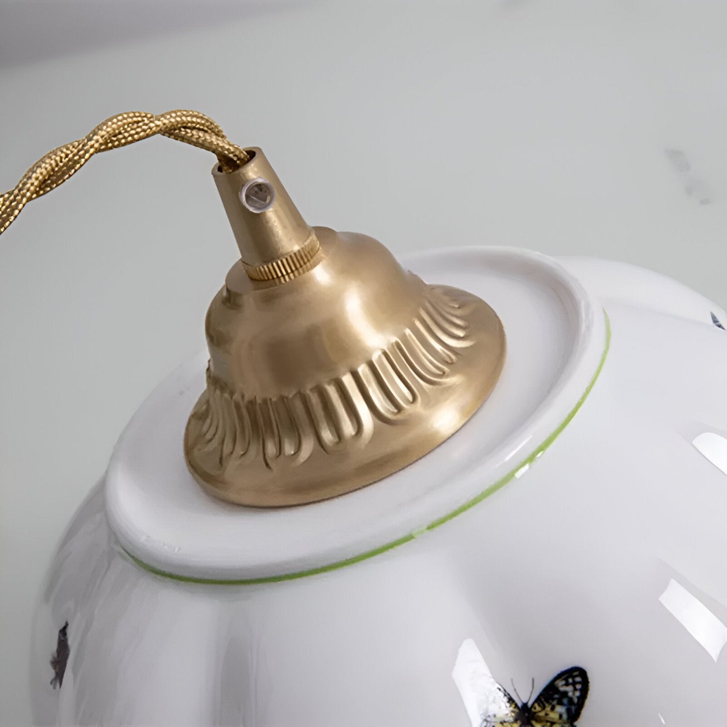 Papillona | Keramische hanglamp met gesculpteerde vlinder – Zacht LED-licht
