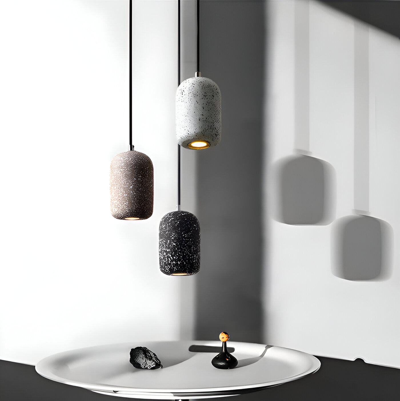 Bétonia | Noordse hanglamp van cement en glas – geïntegreerd LED-licht