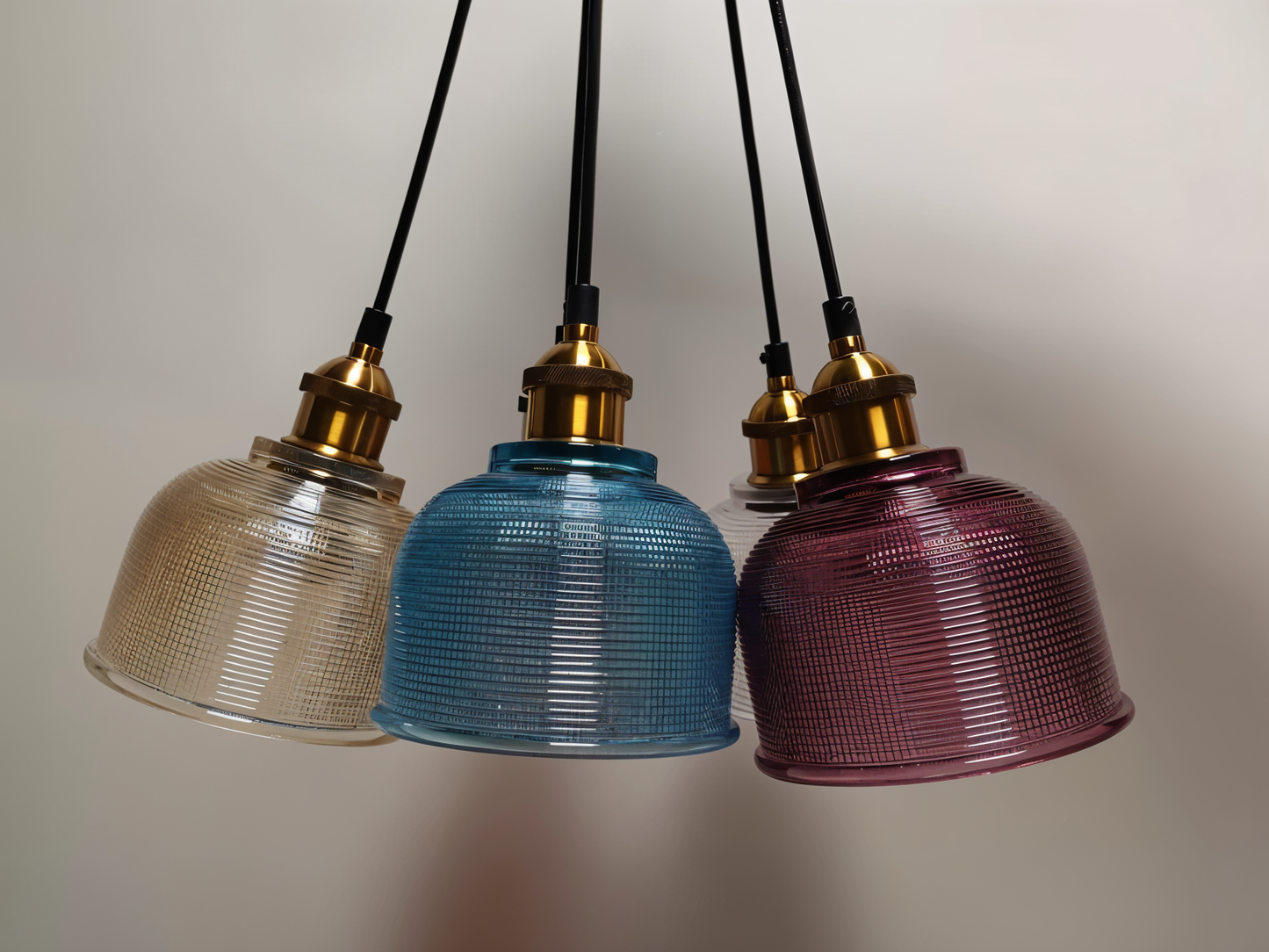 ColoraBell – Retro hanglamp van gekleurd glas