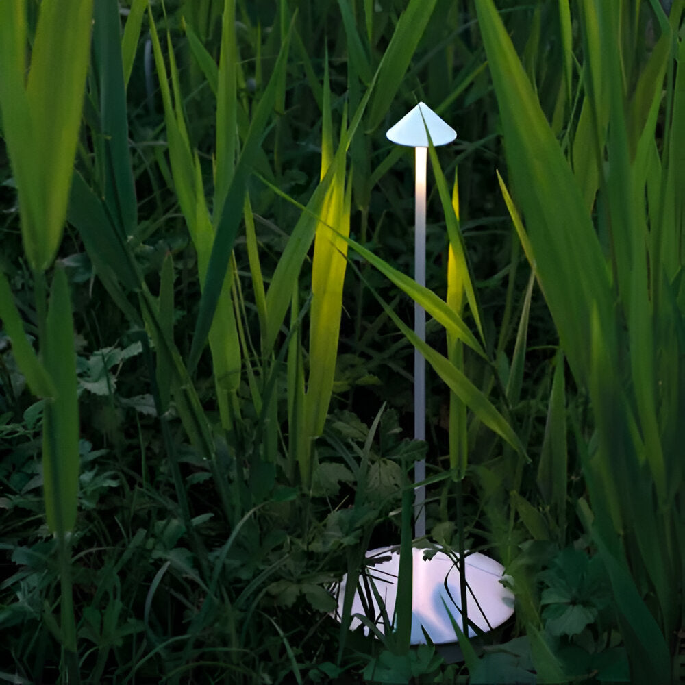 IllumeCone – Draadloze en Waterdichte LED Tafellamp