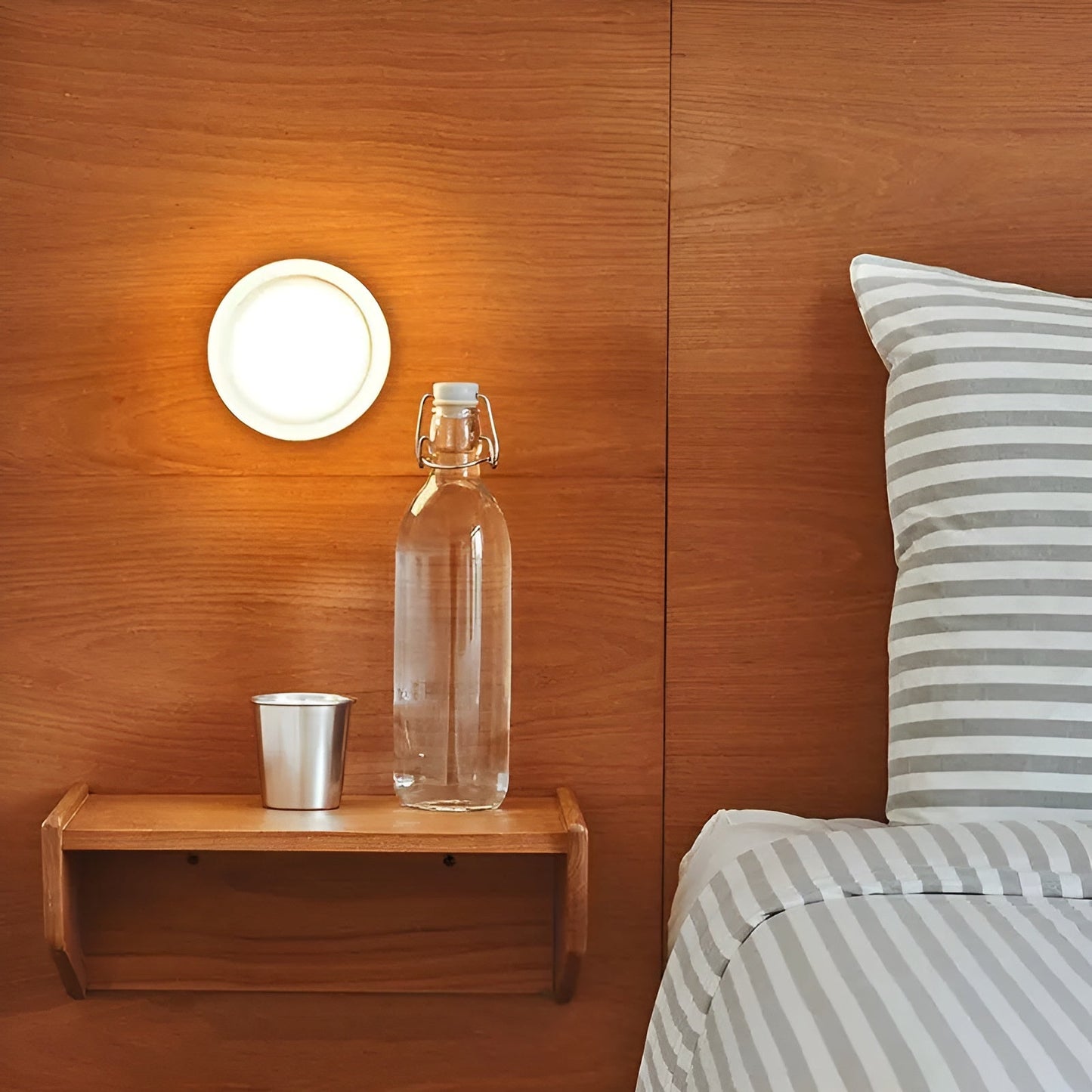 Opaline Nordique – LED wandlamp in hedendaagse gelei