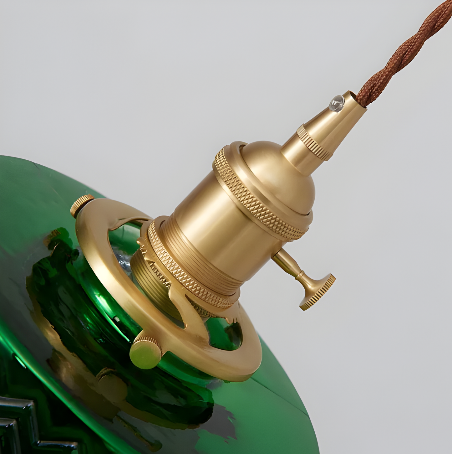 Verdalux | Hanglamp in Groen Geribbeld Glas – Geometrische Noordse Elegantiek