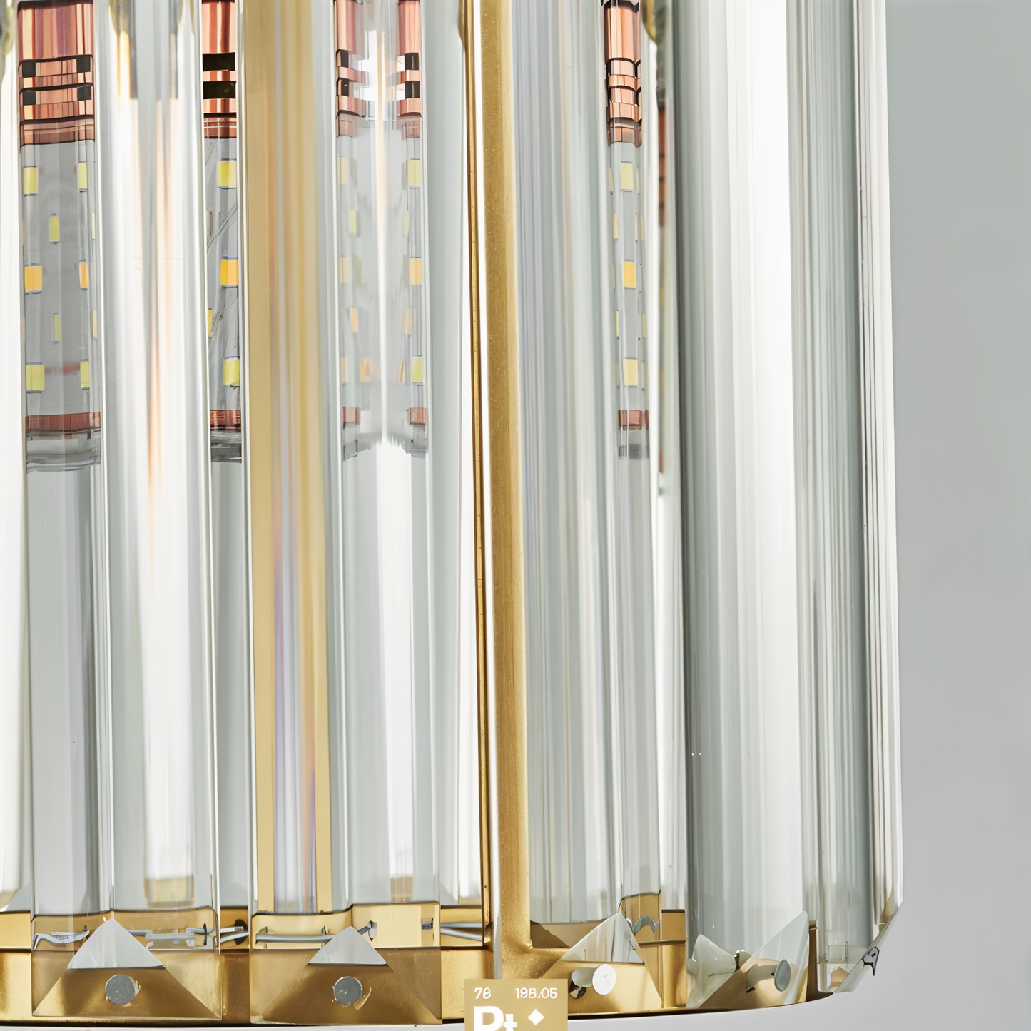 Auréalis | Vierkante Zwarte & Gouden Hanglamp met Kristaldetails