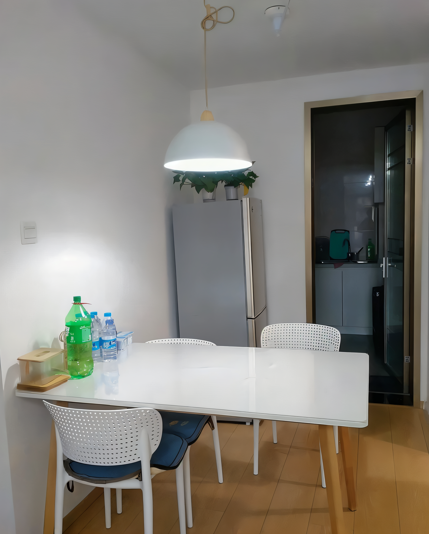 Domelune | Verstelbare Koepelhanglamp van IJzer en Hout – Moderne LED Verlichting