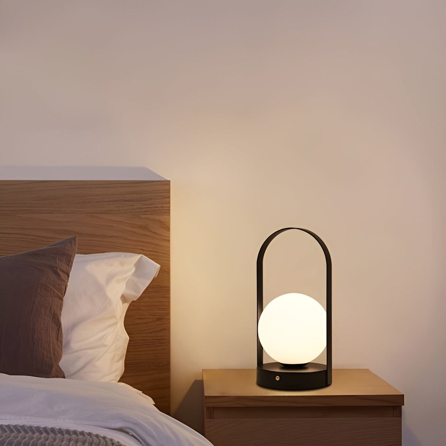Luminora – Draadloze LED Tafellamp met Modern Design