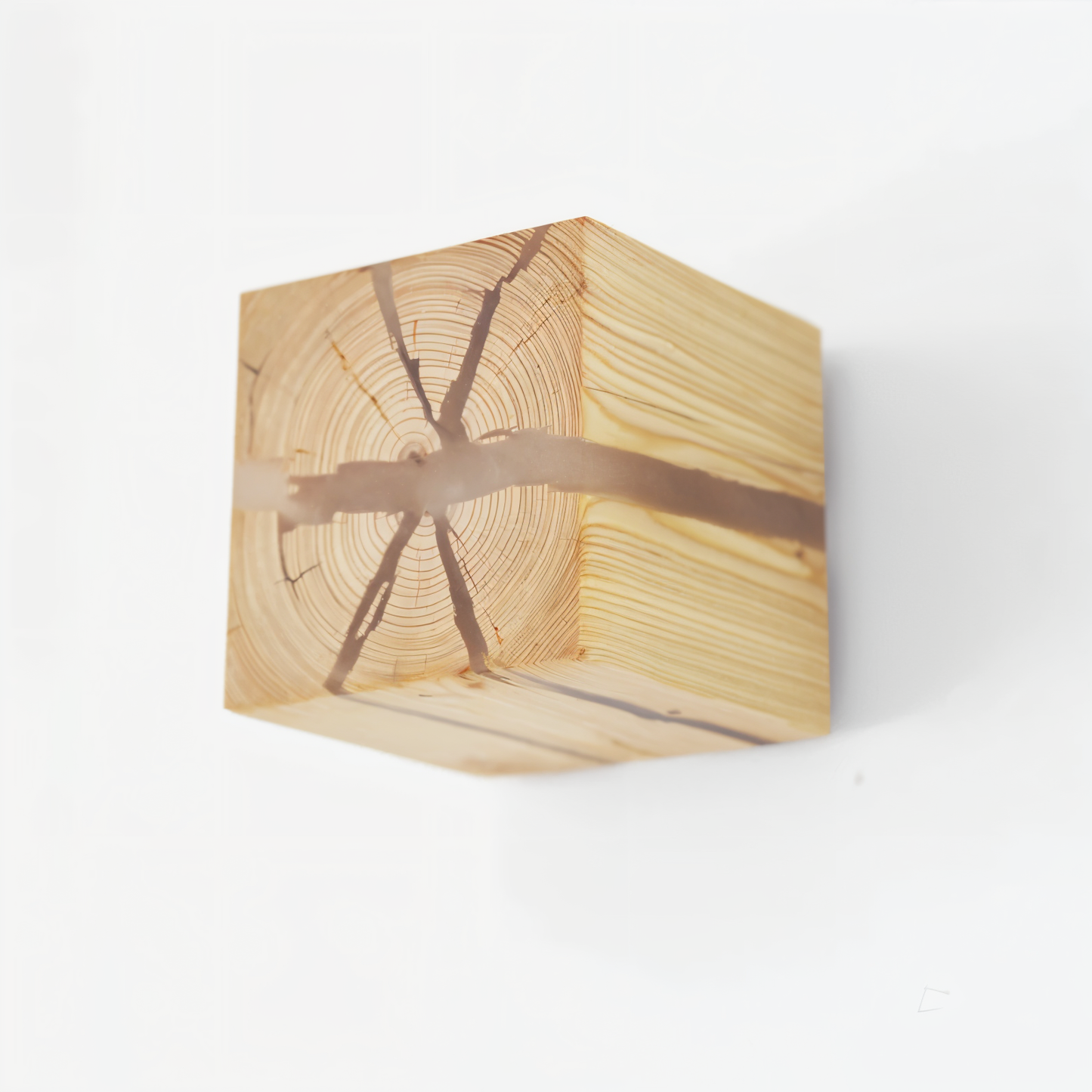 QuadCrackle – Houten wandapplique met artistiek gebarsten ontwerp