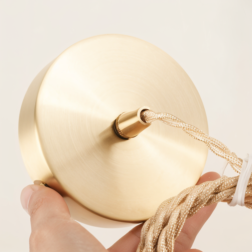 ClariBell | Suspension Vintage en Verre Cristallin & Laiton – Élégance Classique