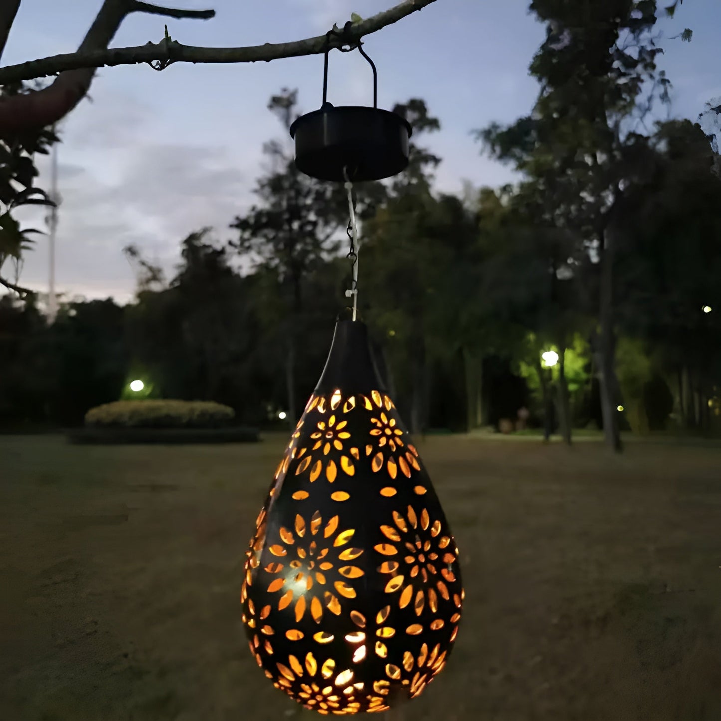 LumiCage – Lanterne Solaire Métal ajouré Étanche