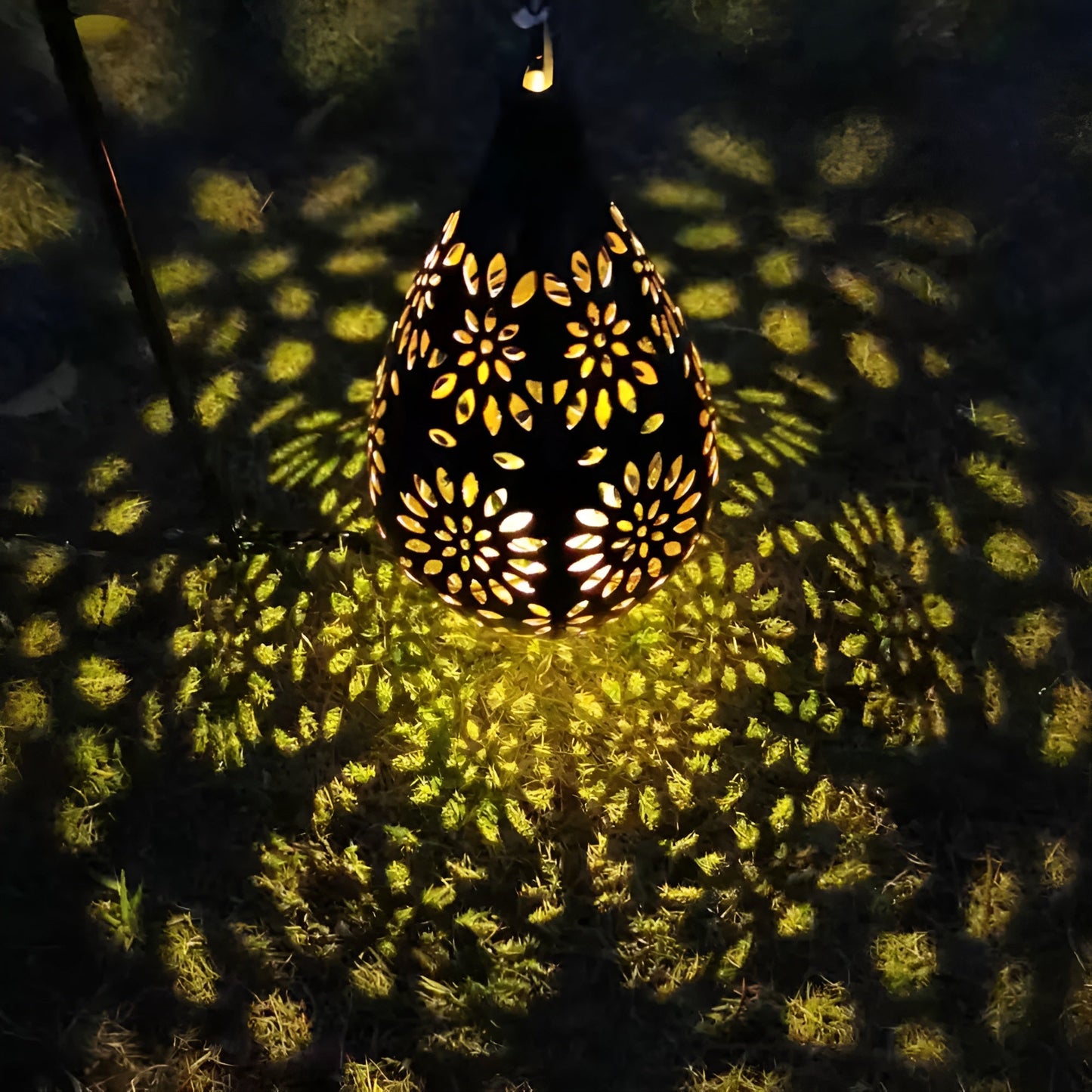 LumiCage – Lanterne Solaire Métal ajouré Étanche