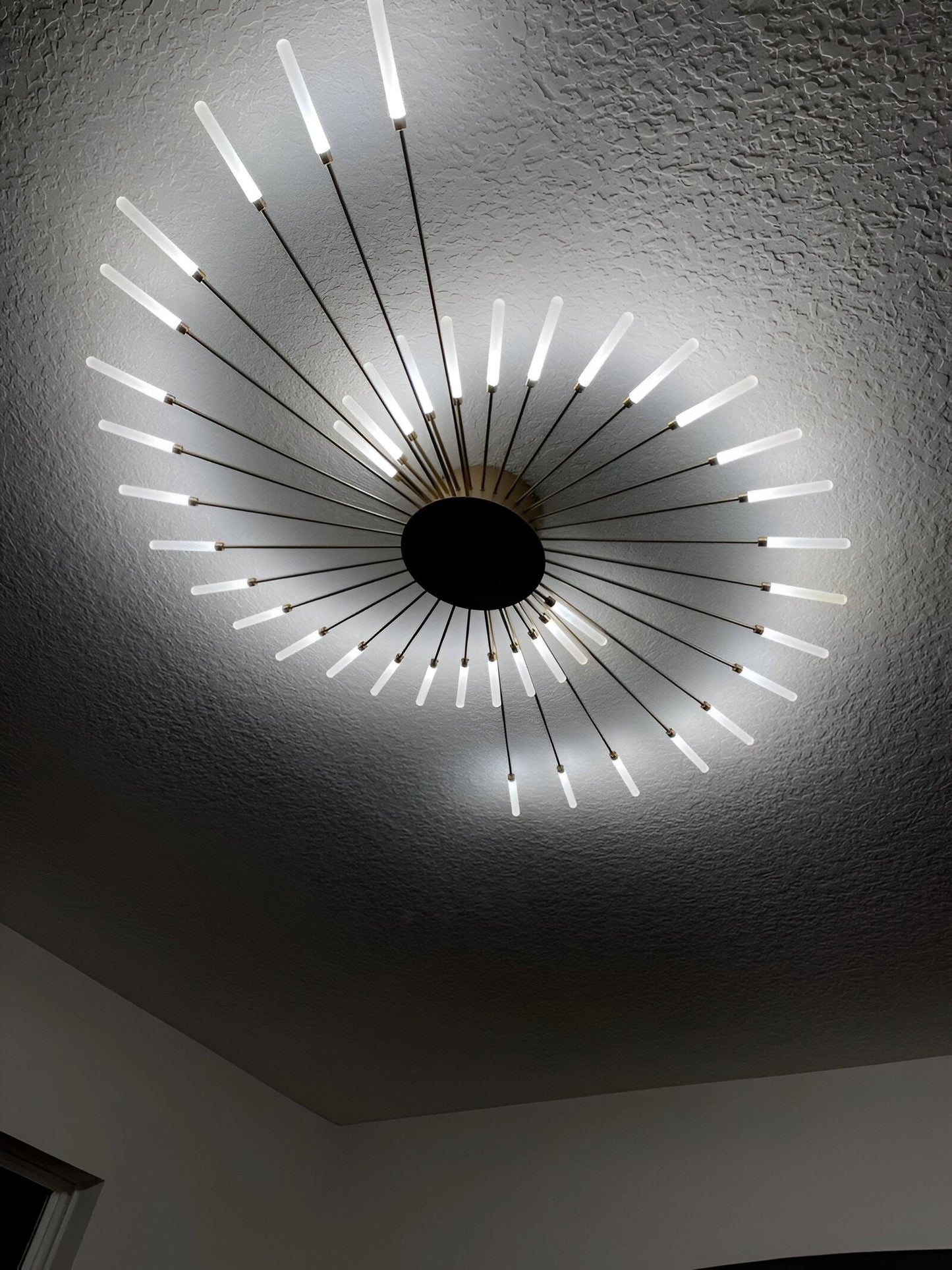 SpiraBright | LED Plafondlamp Noord-Europees met Vuurwerk Design