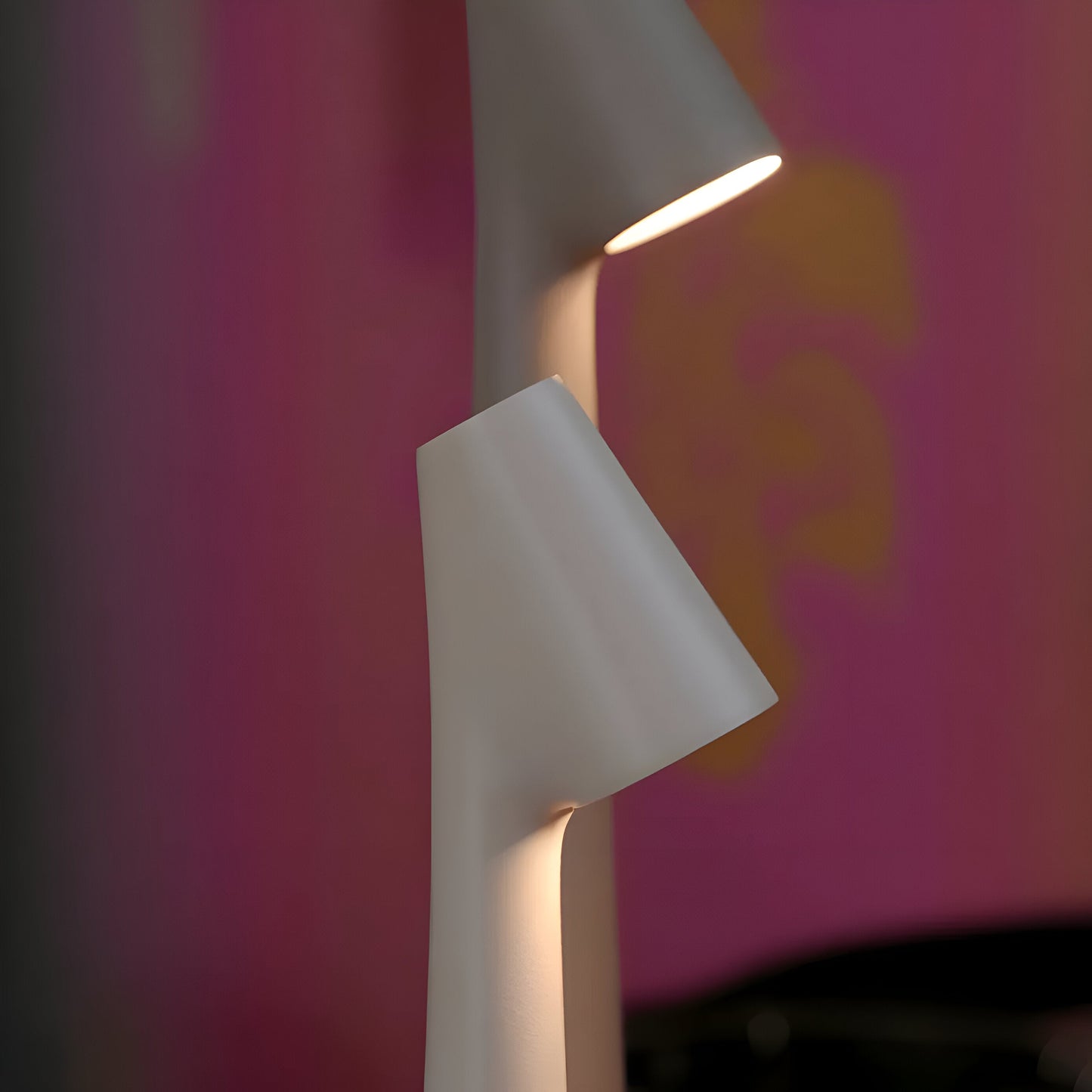 WhimsiGlow – Elegante Draadloze LED Lamp met Dimmer