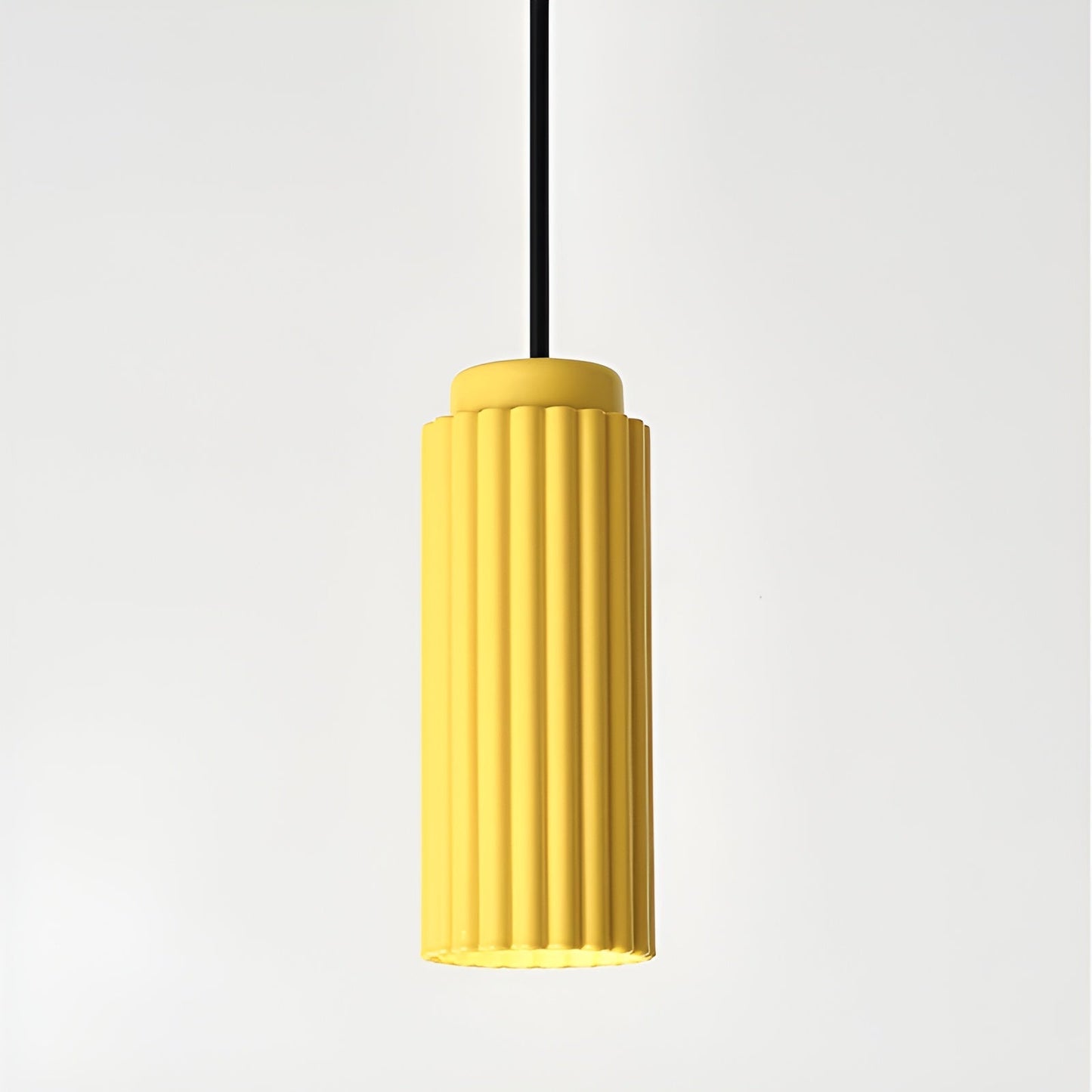 GlassoWave | Cilindrische ophanging van glas en metaal in Scandinavisch design