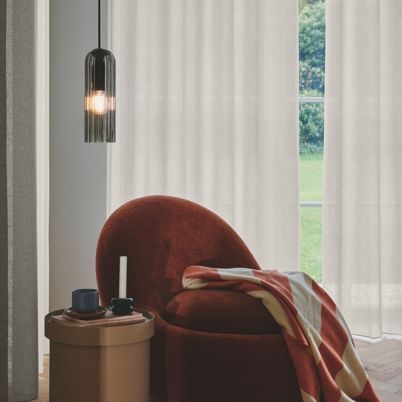 Lustrae | Hanglamp met 3 lichtpunten in geribbeld glas