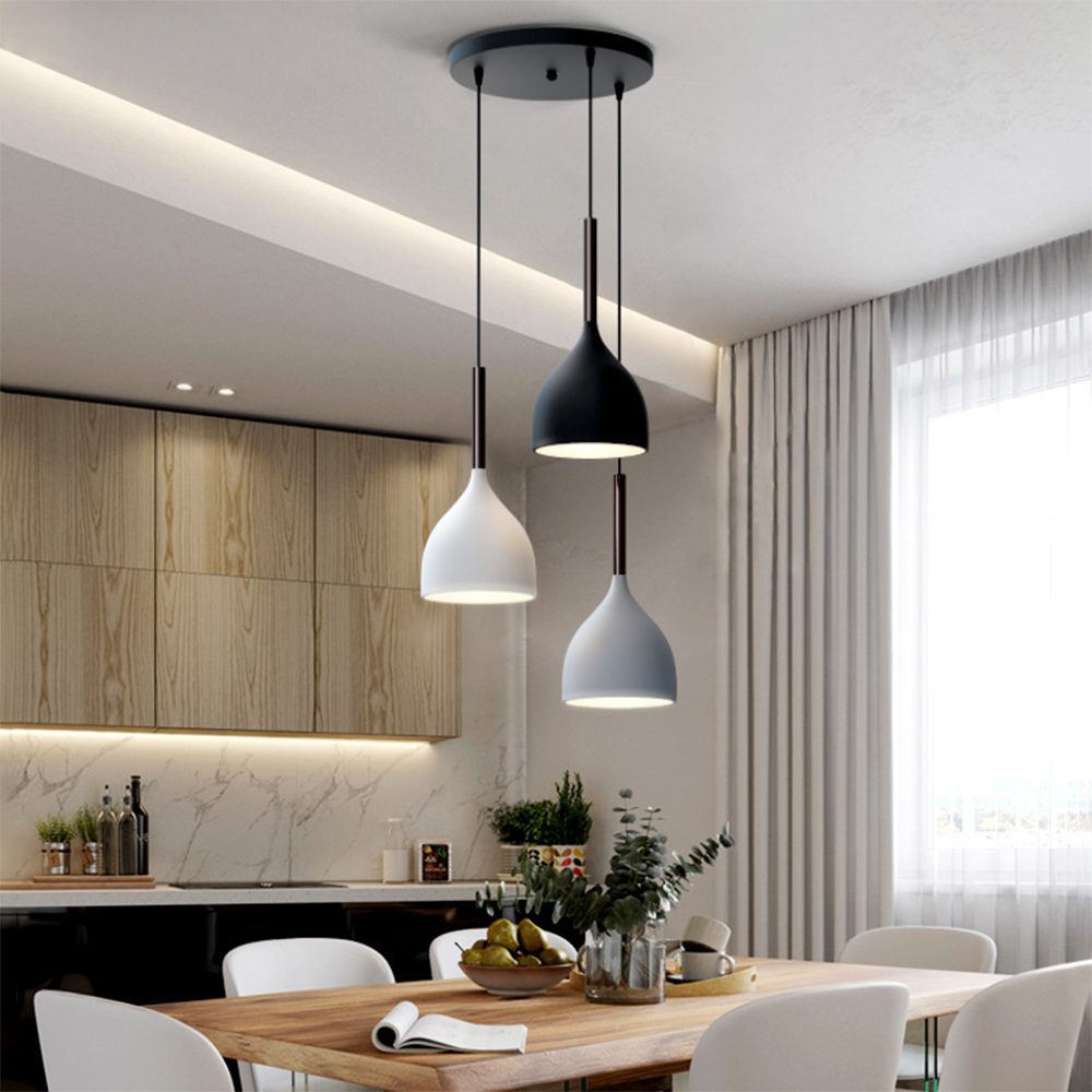 Triplum | Moderne hanglamp met drie lampen in hars