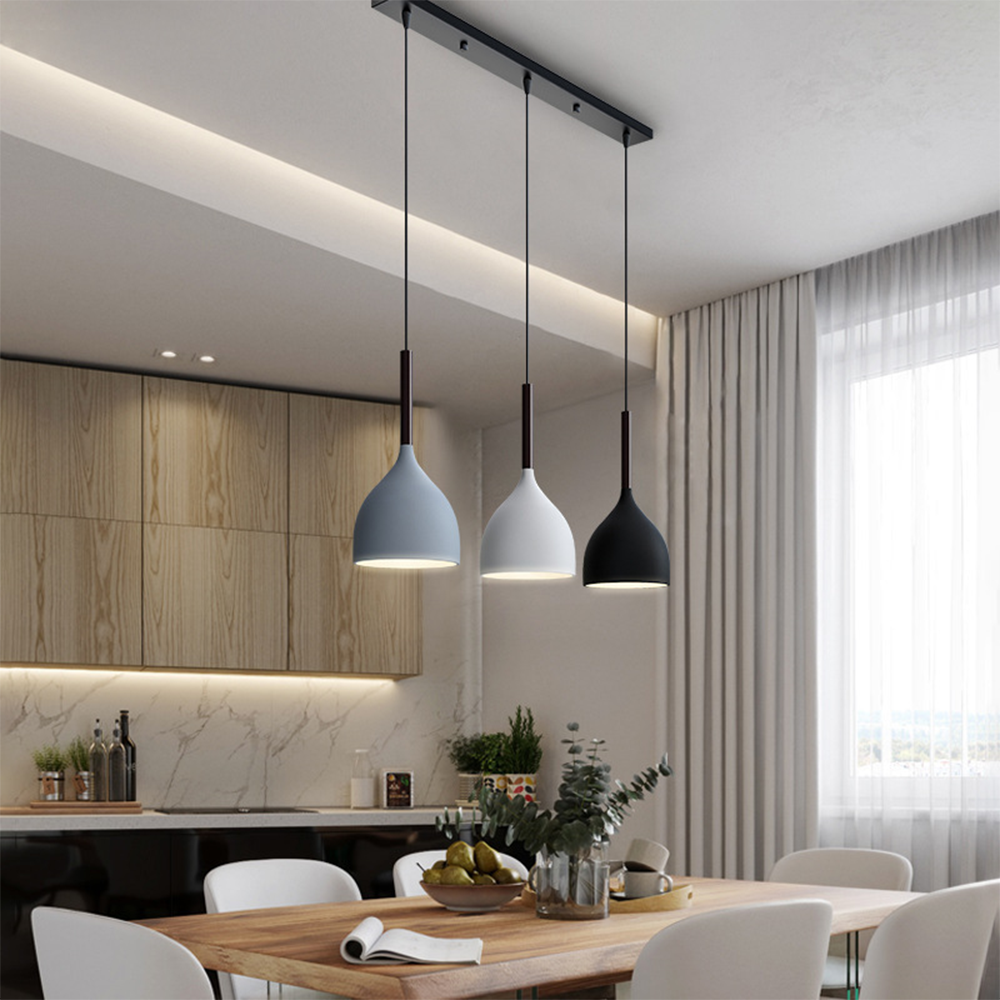 Triplum | Moderne hanglamp met drie lampen in hars