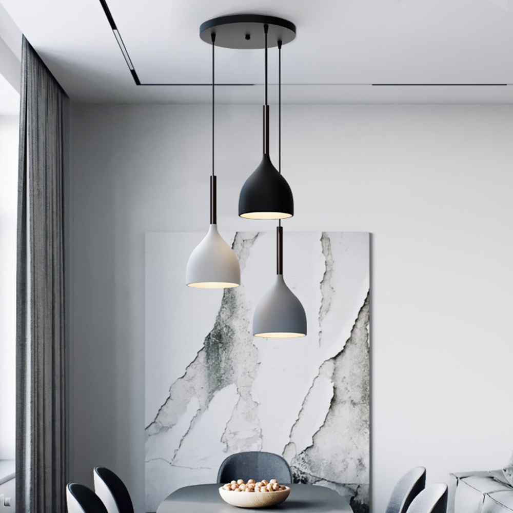 Triplum | Moderne hanglamp met drie lampen in hars