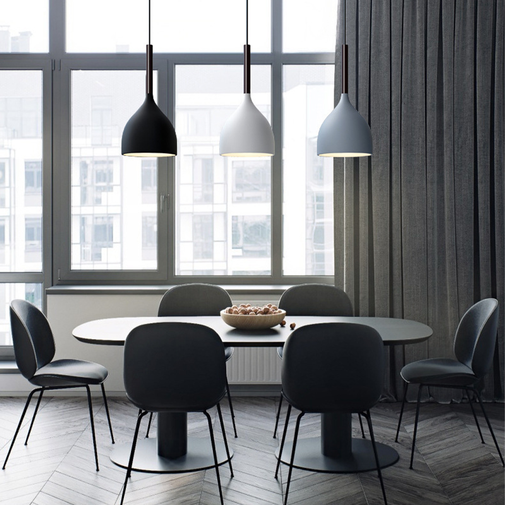 Triplum | Moderne hanglamp met drie lampen in hars