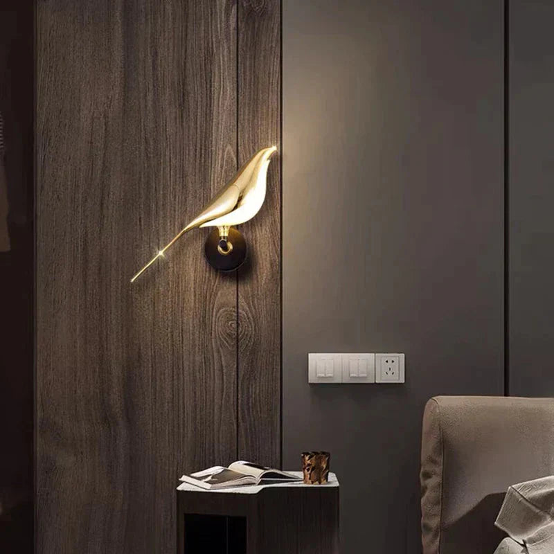 Design wandlamp gouden vogel | Mrbird