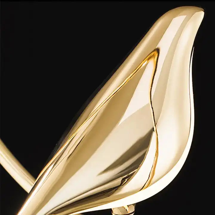 Ophangingsontwerp Sculpturaal Goudkleurig | LumiAile