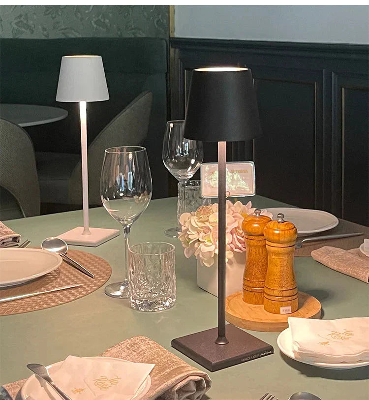 Éclara Nordica – Moderne Oplaadbare LED Tafellamp