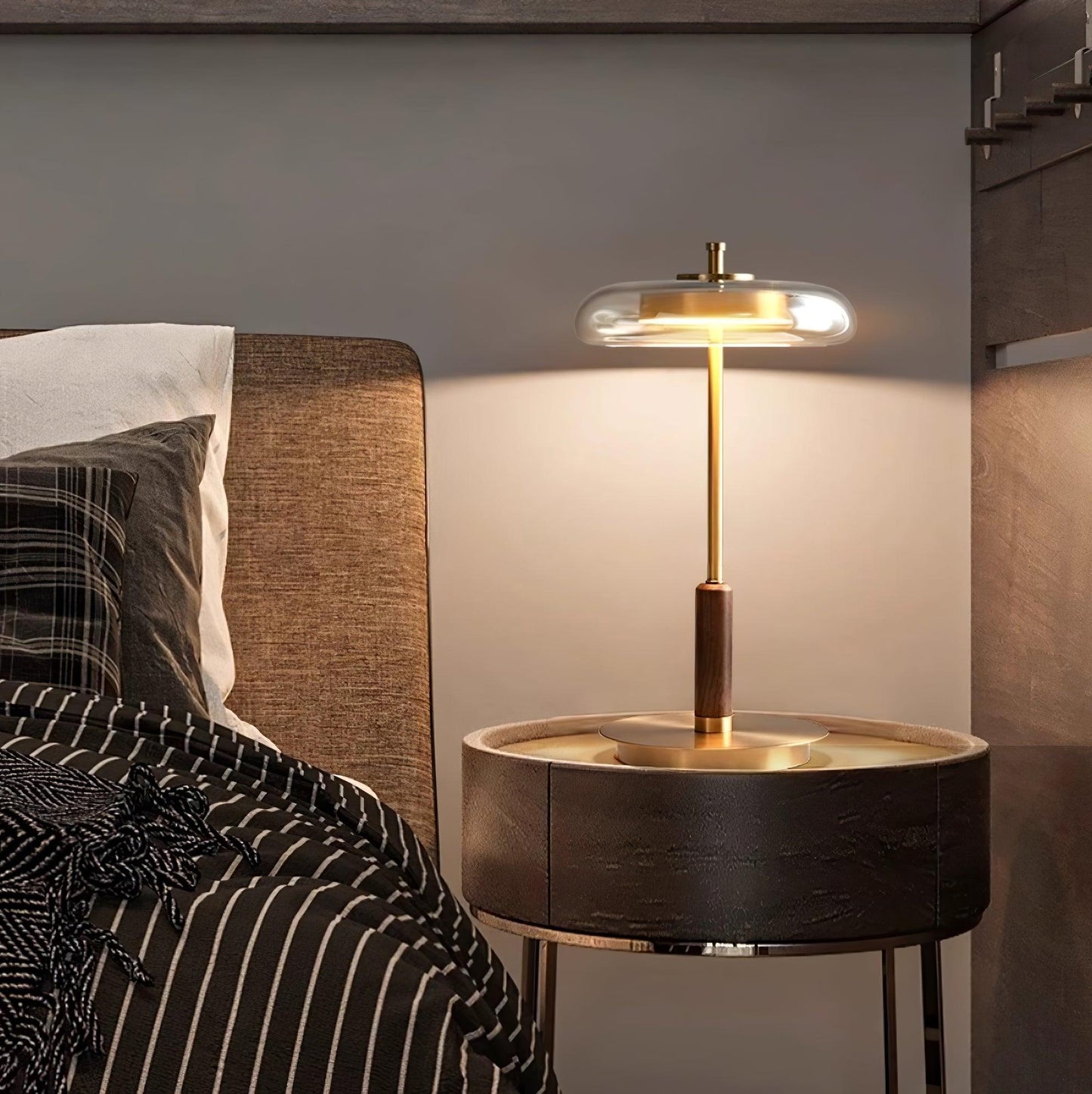 LumoVélo – Tafellamp van Glas, Hout en Metaal