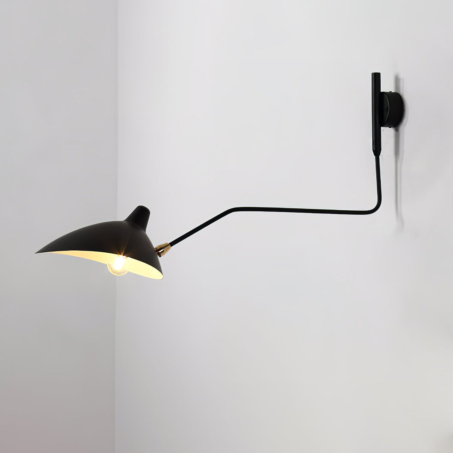 SergeSculpt – Kenmerkende Wandlamp